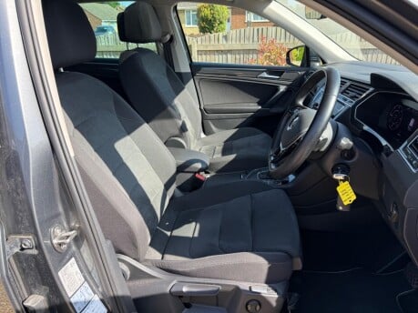 Volkswagen Tiguan 2.0 TDI SEL DSG Euro 6 (s/s) 5dr 20