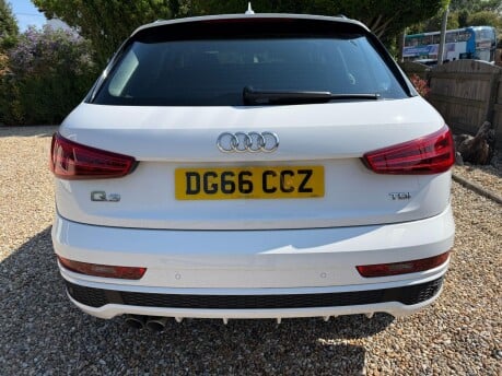 Audi Q3 2.0 TDI S line Euro 6 (s/s) 5dr 9