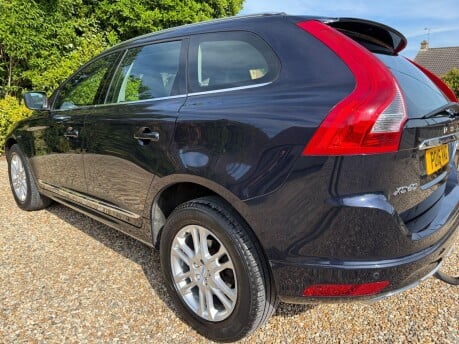 Volvo XC60 2.4 D5 SE Lux Nav Auto AWD Euro 6 (s/s) 5dr 8
