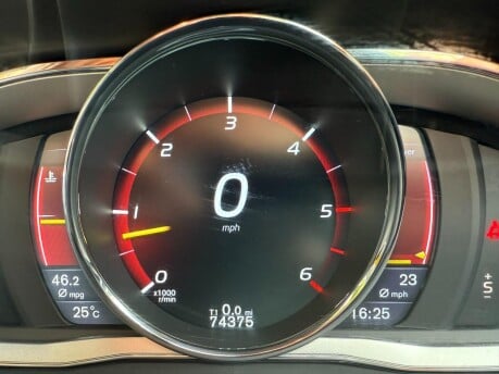 Volvo XC60 2.4 D5 SE Lux Nav Auto AWD Euro 6 (s/s) 5dr 15