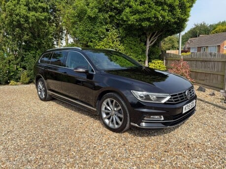Volkswagen Passat 2.0 TDI BlueMotion Tech R-Line DSG Euro 6 (s/s) 5dr 2