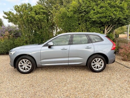 Volvo XC60 2.0 D4 Momentum Auto AWD Euro 6 (s/s) 5dr 3