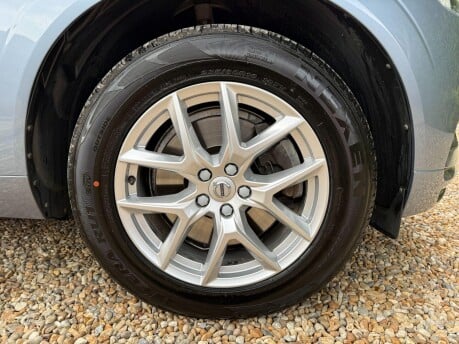 Volvo XC60 2.0 D4 Momentum Auto AWD Euro 6 (s/s) 5dr 13