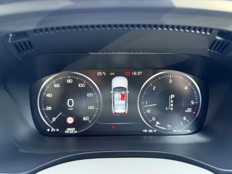 Volvo XC60 2.0 D4 Momentum Auto AWD Euro 6 (s/s) 5dr 15
