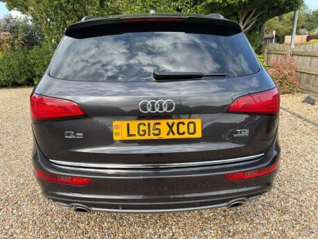 Audi Q5 3.0 TDI V6 S line Plus S Tronic quattro Euro 5 (s/s) 5dr 9