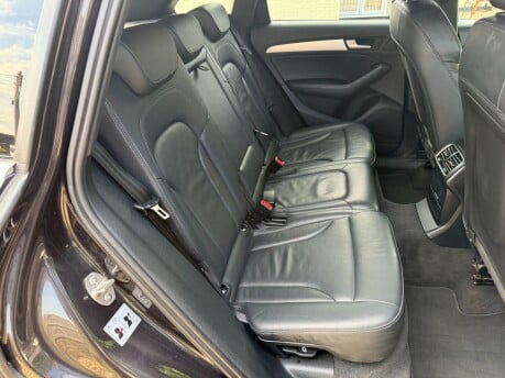 Audi Q5 3.0 TDI V6 S line Plus S Tronic quattro Euro 5 (s/s) 5dr 18