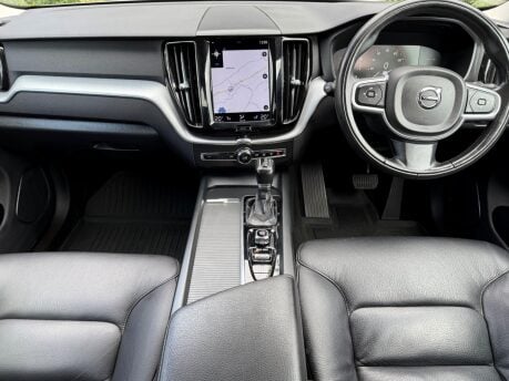 Volvo XC60 2.0 D4 Momentum Auto AWD Euro 6 (s/s) 5dr 20