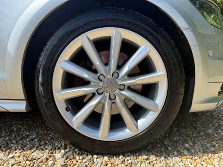 Audi A6 Allroad 3.0 TDI V6 S Tronic quattro Euro 5 (s/s) 5dr 13