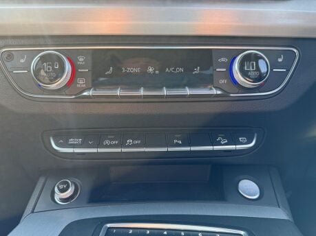 Audi Q5 2.0 TDI S line S Tronic quattro Euro 6 (s/s) 5dr 20