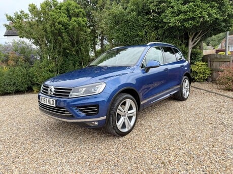 Volkswagen Touareg 3.0 TDI V6 R-Line Plus Tiptronic 4WD Euro 6 (s/s) 5dr