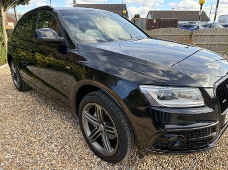 Audi Q5 2.0 TDI S line Plus S Tronic quattro Euro 5 (s/s) 5dr 9