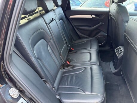 Audi Q5 2.0 TDI S line Plus S Tronic quattro Euro 5 (s/s) 5dr 21