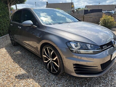Volkswagen Golf 2.0 TDI BlueMotion Tech GTD DSG Euro 6 (s/s) 5dr 7
