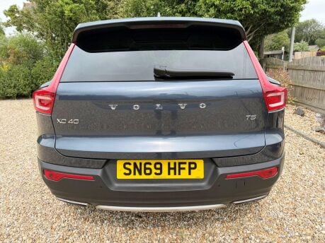 Volvo XC40 2.0 T5 Inscription Auto AWD Euro 6 (s/s) 5dr 11