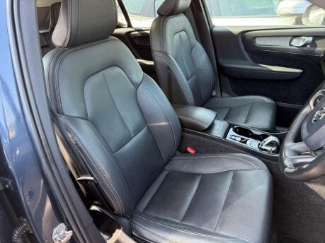 Volvo XC40 2.0 T5 Inscription Auto AWD Euro 6 (s/s) 5dr 26