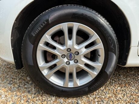 Volvo XC60 2.4 D4 SE Lux Geartronic AWD Euro 5 5dr 12
