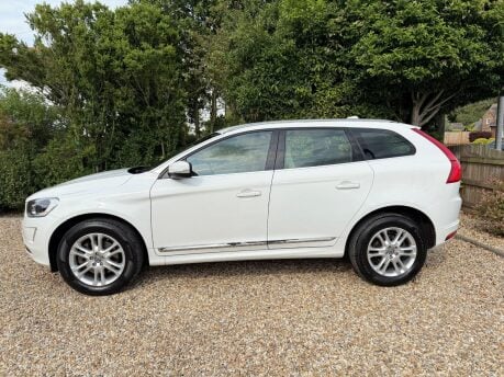 Volvo XC60 2.4 D4 SE Lux Geartronic AWD Euro 5 5dr 3