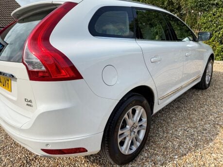 Volvo XC60 2.4 D4 SE Lux Geartronic AWD Euro 5 5dr 8