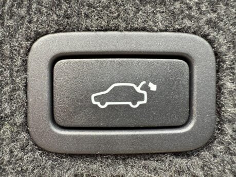 Volvo XC60 2.4 D4 SE Lux Geartronic AWD Euro 5 5dr 23