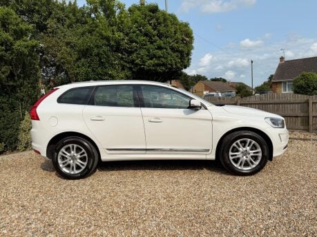 Volvo XC60 2.4 D4 SE Lux Geartronic AWD Euro 5 5dr 4