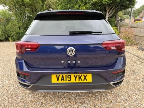 Volkswagen T-Roc 1.6 TDI SEL Euro 6 (s/s) 5dr 9
