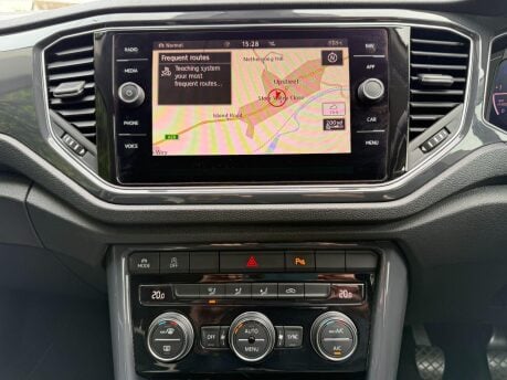 Volkswagen T-Roc 1.6 TDI SEL Euro 6 (s/s) 5dr 17