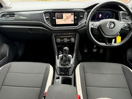Volkswagen T-Roc 1.6 TDI SEL Euro 6 (s/s) 5dr 19