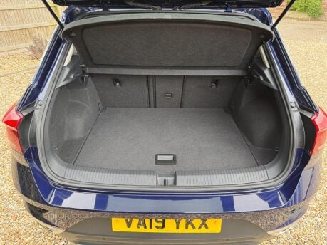 Volkswagen T-Roc 1.6 TDI SEL Euro 6 (s/s) 5dr 22