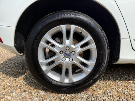 Volvo XC60 2.4 D5 SE Lux Nav Auto AWD Euro 6 (s/s) 5dr 14
