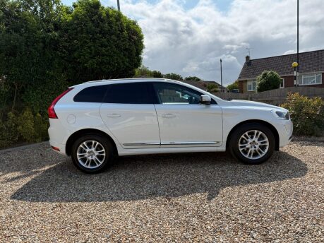 Volvo XC60 2.4 D5 SE Lux Nav Auto AWD Euro 6 (s/s) 5dr 4
