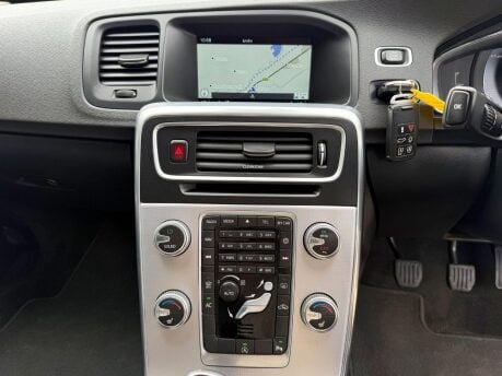 Volvo V60 2.0 D3 SE Lux Nav Euro 6 (s/s) 5dr 14
