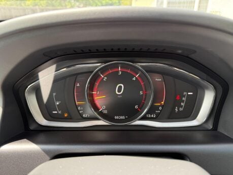 Volvo XC60 2.4 D5 SE Lux Nav Auto AWD Euro 6 (s/s) 5dr 16