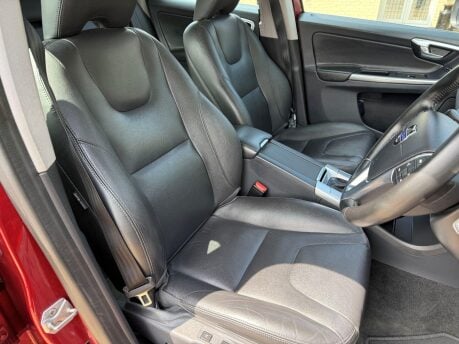 Volvo XC60 2.4 D5 SE Lux Nav Auto AWD Euro 6 (s/s) 5dr 24