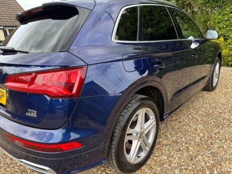 Audi Q5 2.0 TDI 40 S line S Tronic quattro Euro 6 (s/s) 5dr 8