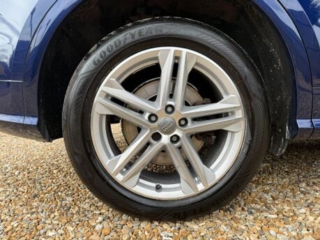 Audi Q5 2.0 TDI 40 S line S Tronic quattro Euro 6 (s/s) 5dr 14