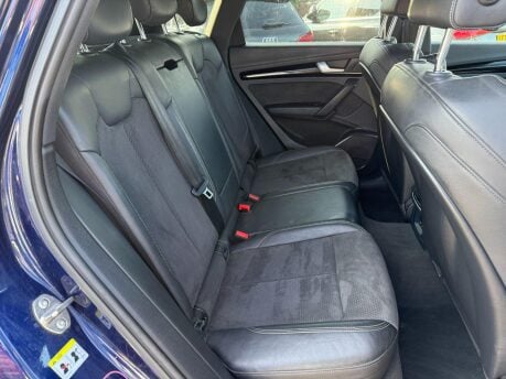 Audi Q5 2.0 TDI 40 S line S Tronic quattro Euro 6 (s/s) 5dr 23
