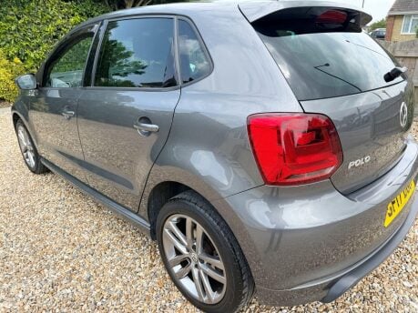 Volkswagen Polo 1.0 TSI BlueMotion Tech R-Line Euro 6 (s/s) 5dr 12