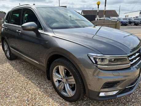 Volkswagen Tiguan 2.0 TDI BlueMotion Tech SEL DSG 4Motion Euro 6 (s/s) 5dr 9
