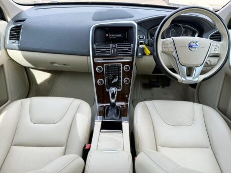 Volvo XC60 2.4 D4 SE Lux Nav Auto AWD Euro 6 (s/s) 5dr 18