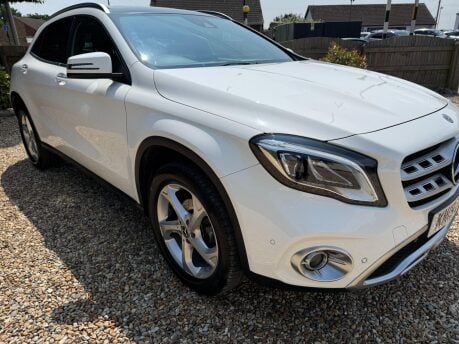 Mercedes-Benz GLA 2.1 GLA200d Sport (Premium Plus) 7G-DCT Euro 6 (s/s) 5dr 9