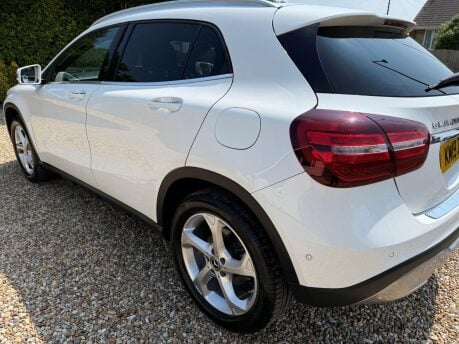 Mercedes-Benz GLA 2.1 GLA200d Sport (Premium Plus) 7G-DCT Euro 6 (s/s) 5dr 12