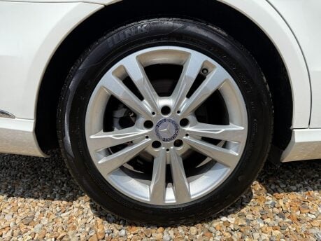 Mercedes-Benz E Class 2.0 E250 SE G-Tronic+ Euro 6 (s/s) 5dr 12