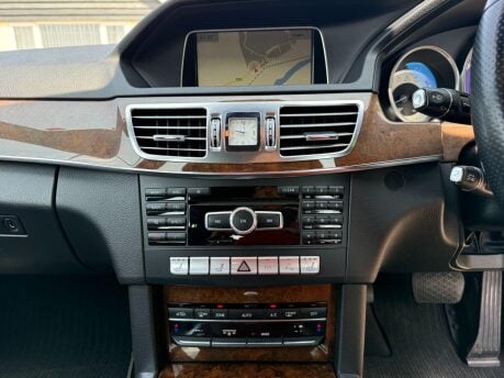 Mercedes-Benz E Class 2.0 E250 SE G-Tronic+ Euro 6 (s/s) 5dr 22