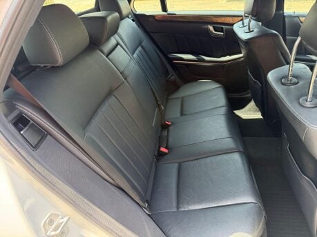 Mercedes-Benz E Class 2.0 E250 SE G-Tronic+ Euro 6 (s/s) 5dr 25