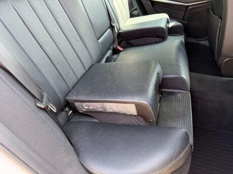 Mercedes-Benz E Class 2.0 E250 SE G-Tronic+ Euro 6 (s/s) 5dr 26