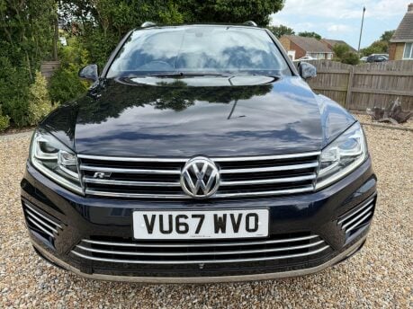 Volkswagen Touareg 3.0 TDI V6 R-Line Plus Tiptronic 4WD Euro 6 (s/s) 5dr 8