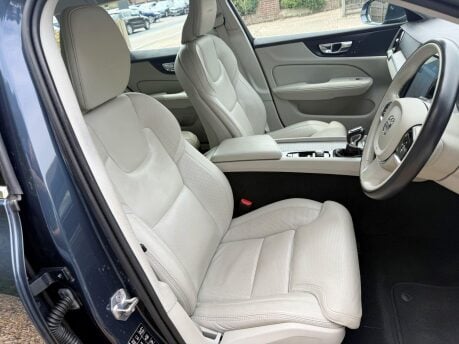Volvo V60 2.0 D3 Inscription Pro Auto Euro 6 (s/s) 5dr 25