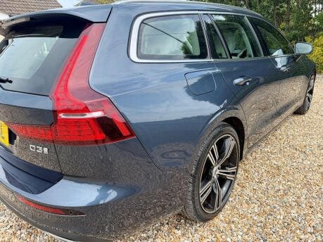 Volvo V60 2.0 D3 Inscription Pro Auto Euro 6 (s/s) 5dr 8