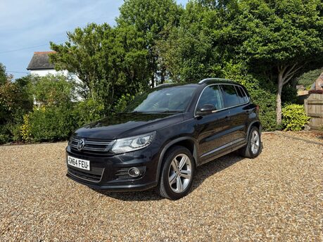 Volkswagen Tiguan 2.0 TDI BlueMotion Tech R-Line DSG 4WD Euro 5 (s/s) 5dr (Nav)