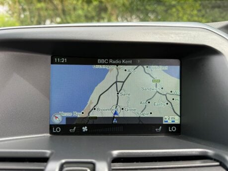 Volvo XC60 2.0 D4 SE Lux Nav Auto Euro 6 (s/s) 5dr 17